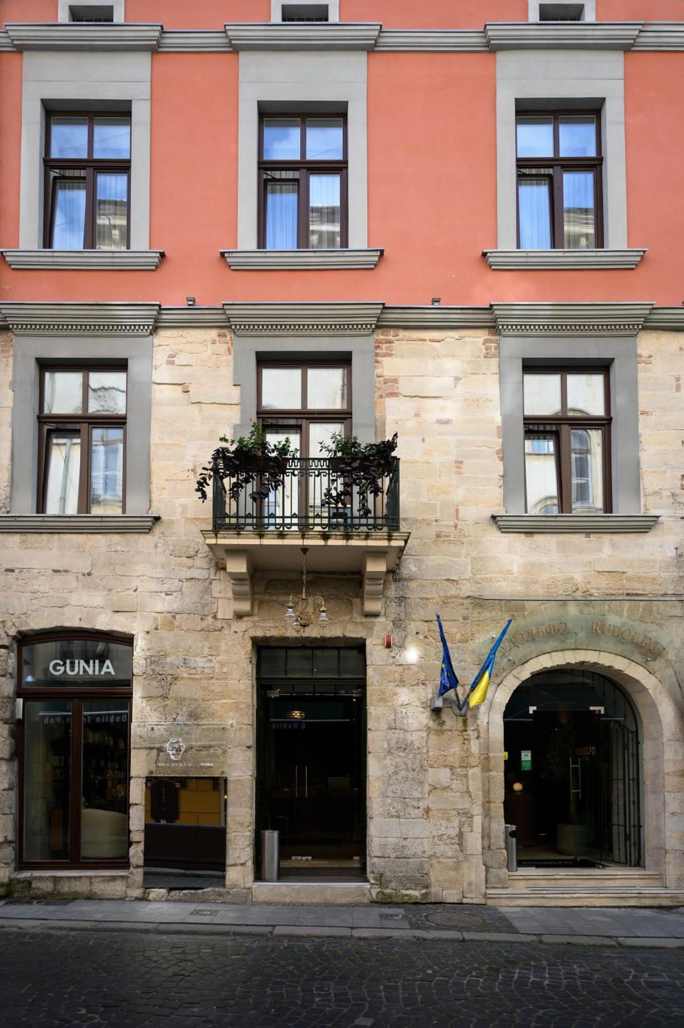 Rudolfo Hotel Lviv Exterior foto